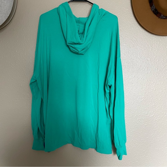Women’s AVIA - Green Turquoise Tunic Hoodie Shirt - Picture 4 of 7